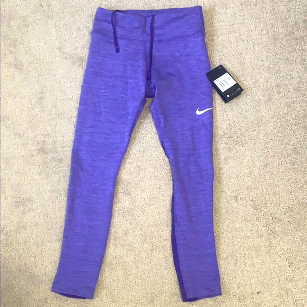 women’s nike leggings
